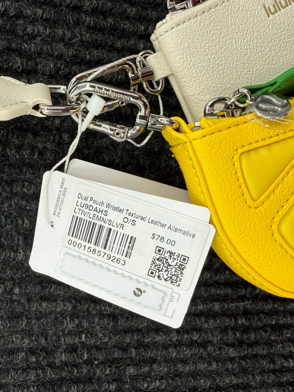 NWT Dual Pouch‎ Wristlet Textured Leather Alternative RARE